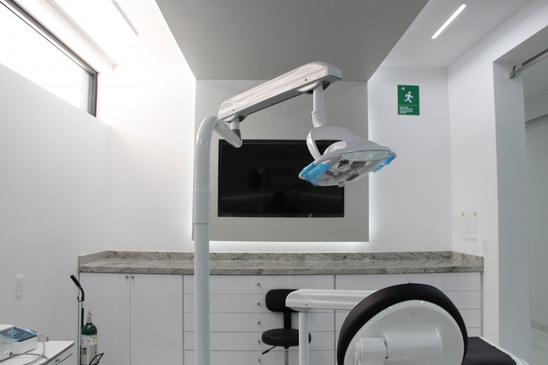 Slider image (8) RUMO Dental Group